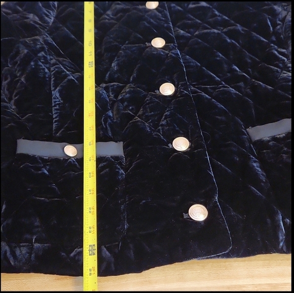 Talbots Black Quilted Velvet Jacket with Gold Buttons, size XL - Picture 12 of 16